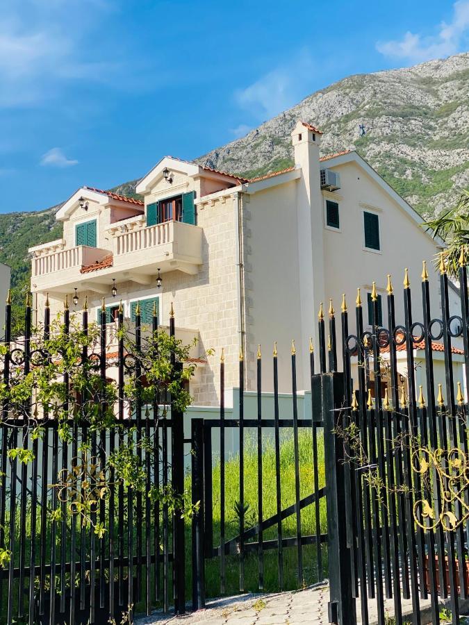 Villa Blanca Risan Exterior foto